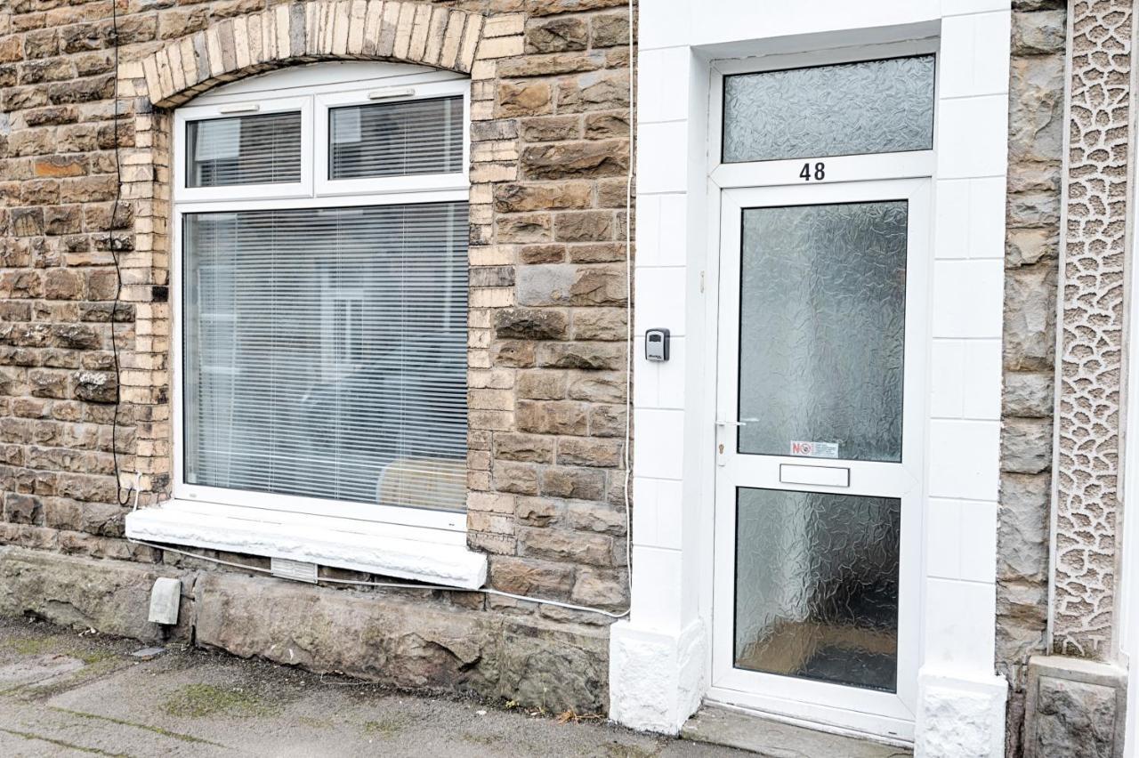 Free Parking, Spacious Rooms, Smart Tv'S All Rooms Swansea Exterior photo