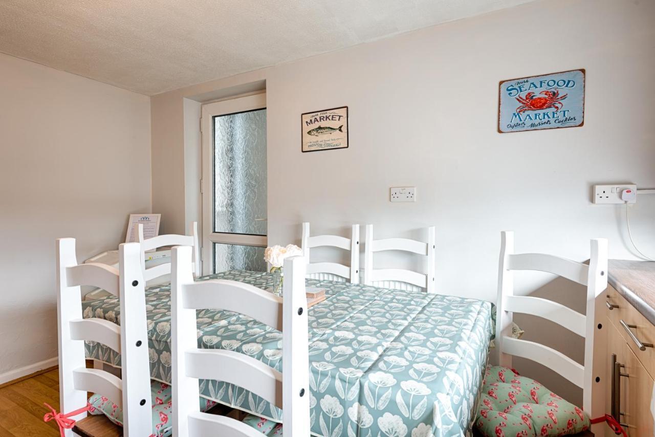 Free Parking, Spacious Rooms, Smart Tv'S All Rooms Swansea Exterior photo